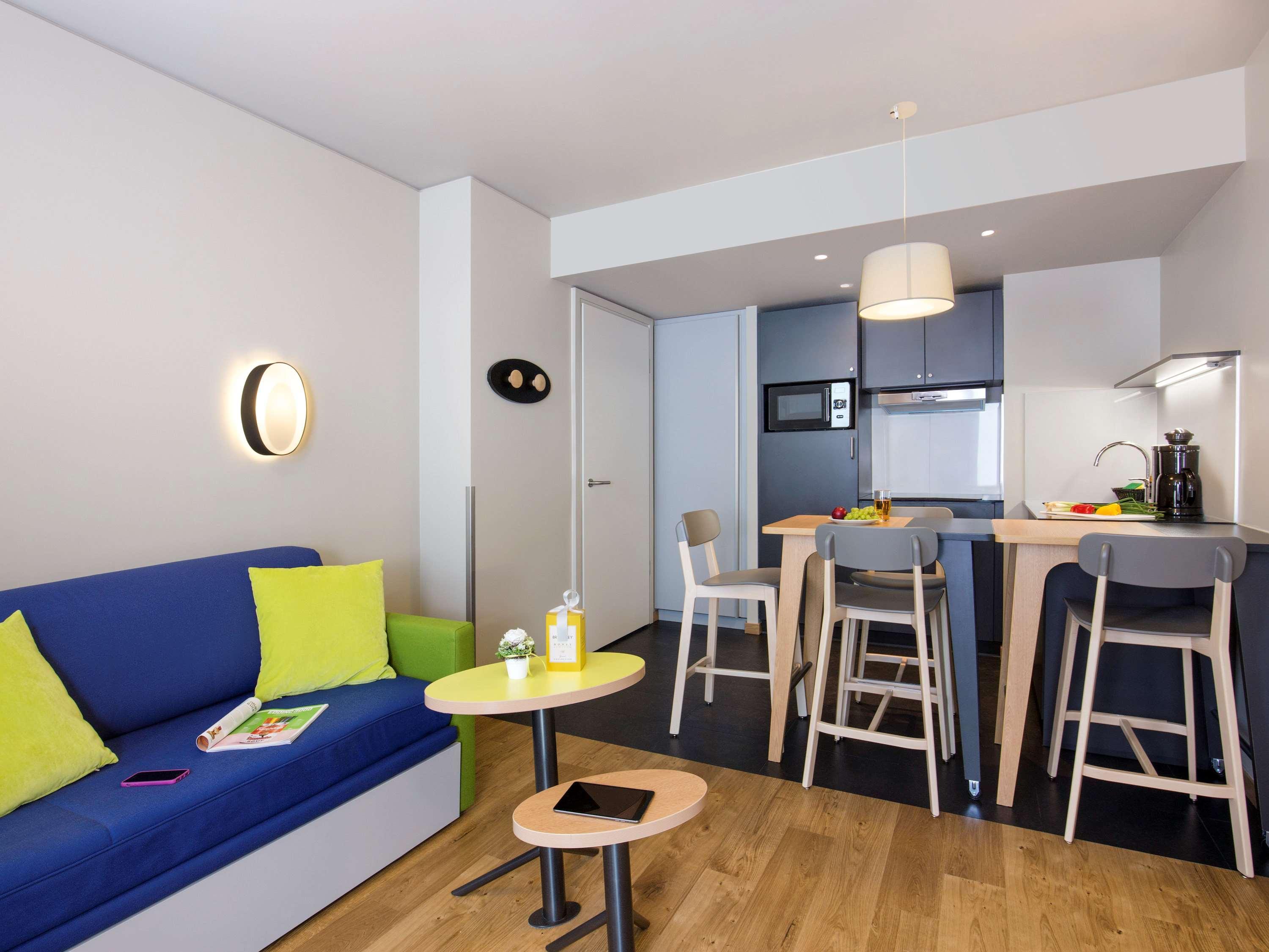 One-Bedroom Apartment,1276798147:JPEG